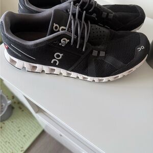 Ladies Cloud 6 running Shoe